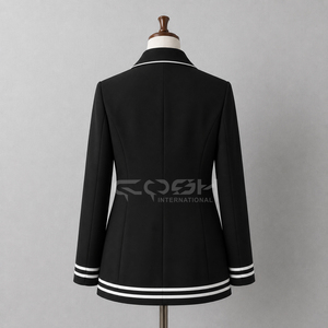 Vêtements grecs personnalisés avec logo de la sororité et de la fraternité Cosh International pour femmes, style preppy noir avec bordure blanche Delta Sigma - Product Image 4