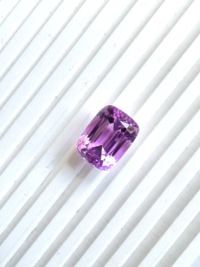 Natural 45.05 Carats Kunzite <b>Cushion</b> Cut Stone For Fine Jewelry Making Gemstone - Product Image 3