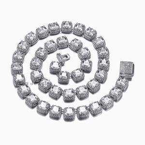 Vintage Hip Hop Croix Fleur Collier 12mm 18K Plaqué Or Laiton Baguette CZ Glacé Chaîne À La Mode Déclaration Bijoux pour Hommes Femmes - Product Image 1