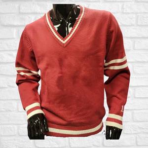 Pull rouge à col en V pour hommes, manches longues, couleur unie, rayures contrastées, pull d'automne, coupe régulière - Product Image 1