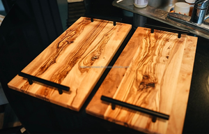 Plateau de service en bois classique, durable et naturel, avec poignées noires, pour la maison, les restaurants, les bars, les hôtels et les mariages - Product Image 5