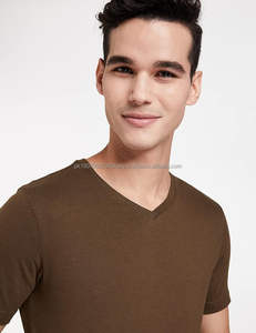 Camiseta Unisex Personalizada con Estampado Elegante para Hombre, Pedido al por Mayor a Bajo Precio, Sublimación de Serigrafía Completa - Product Image 5