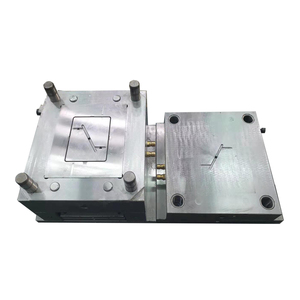 Molde de inyección de plástico personalizado para la fabricación de piezas de plástico de precisión - Molde de pulverización para carcasa frontal - Product Image 4