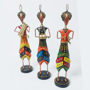 Meilleur article cadeau : Ensemble de 3 figurines de musiciens en fer pour la décoration intérieure, objets de collection de table, pièces décoratives, décoration pour hôtels, réceptions et bureaux - Product Image 1