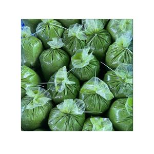 Les feuilles de manioc en purée de qualité supérieure du Vietnam, de Kim Minh International - Product Image 1