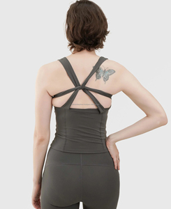 เสื้อครอปแขนสั้นคอกลมไซส์ XL สำหรับผู้หญิง ทรงเข้ารูปปานกลาง ติดกระดุม  ผลิตตามสั่ง เป็นมิตรต่อสิ่งแวดล้อม ระบายอากาศได้ดี แห้งเร็ว ผ้าถักเนื้อแน่น - Product Image 3