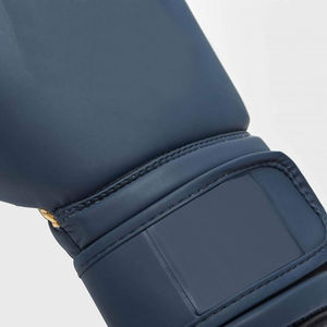 Gants de boxe professionnels en cuir de haute qualité, personnalisables en usine, vente en gros, nouveau design à doigts complets avec logo personnalisé pour le kick-boxing - Product Image 2