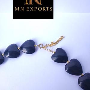 MN EXPORTS MNE-276 สร้อยคอประดับลูกปัดเรซิ่นทำมือ จี้รูปหัวใจมุกธรรมชาติ แฟชั่นสำหรับงานปาร์ตี้ งานแต่งงาน เครื่องประดับคริสเตียนสำหรับผู้หญิง - Product Image 4