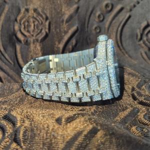 Montre élégante de luxe, mode, brillante, avec diamants, verre saphir, mouvement personnalisé, bracelet en acier inoxydable élégant - Product Image 1