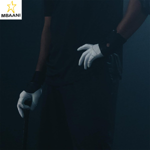 ถุงมือตีเบสบอลแบบมืออาชีพ สายรัดข้อมือแบบพันสองชั้นพิเศษเพื่อการรองรับข้อมือ  ข้อต่อแบบตาข่ายเพื่อความยืดหยุ่น - Product Image 4