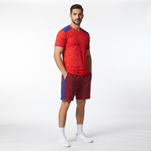 Ensemble de maillot de football unisexe personnalisé rouge col en V avec accents bleus, manches courtes, évacuation de l'humidité, taille élastique, toutes saisons - Product Image 3