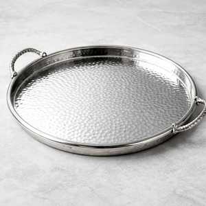 Bandeja de Servir Art Deco de Acero Inoxidable, Diseño Martillado Recién Diseñado con Asa, Acabado Pulido Espejo - Product Image 4