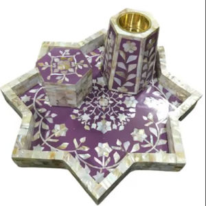 Bandeja Decorativa de Lujo Moderna con Incrustaciones de Madreperla (MOP) en Forma de Estrella, Hecha a Mano con Madera/MDF y Mosaico Floral, Personalizable - Product Image 1