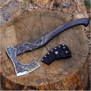 Hache de survie Fenrir Wolf forgée à la main avec manche en bois et lame en acier, 4 pouces de tranchant - Product Image 5