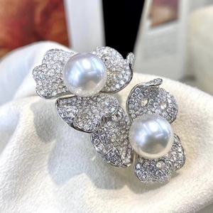 Pendientes de Perlas de Agua Dulce Estilo Capullo de Flor, Simples y Elegantes de Zhuji, Joyería de Perlas Edison de Alta Luminosidad - Product Image 3