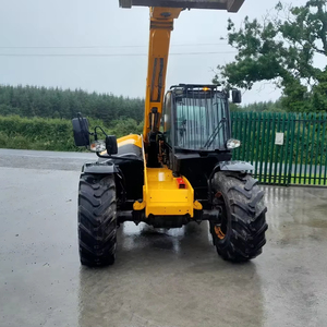 Chariot télescopique JCB haute performance 541-70 — 7 m — 4 100 kg - Product Image 1
