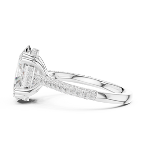 Anillo de Compromiso de Diamantes con Corte Ovalado en Oro Amarillo de 18K para Mujer, con Engaste Pavé, Estilo Clásico - Product Image 4