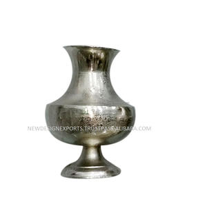 Meilleure vente de vase à fleurs moderne en métal pour la décoration de la maison et de table ensemble de décoration vase à fleurs au design de luxe - Product Image 3