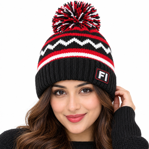 Bonnet unisexe haut de gamme en tricot à motif avec pompon, logo en caoutchouc personnalisé, bonnet d'hiver chaud à revers plié, chapeau tendance, fournisseur B2B en gros aux États-Unis - Product Image 2