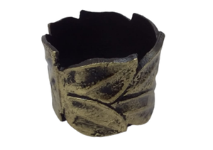 Anneau de serviette en métal gaufré vintage, finition laiton antique, support décoratif pour serviettes de table pour dîner, mariage, fête. - Product Image 4