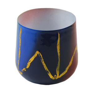 Vase en métal arc-en-ciel à motif floral, design moderne avec plusieurs finitions, thème LGBTQ, pour la décoration de bureau et de salon - Product Image 4