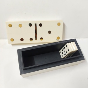 Jeu de dominos en résine fait main avec couvercle design, jeu familial de luxe et article cadeau, jeu de dominos moderne avec boîte de rangement crème - Product Image 5