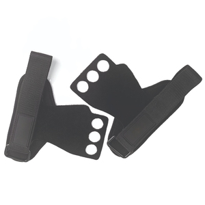 Poignée de gymnastique de qualité à 3 trous, conçue pour l'entraînement quotidien, offrant un excellent soutien et une protection des mains, et une meilleure prise en main. - Product Image 6
