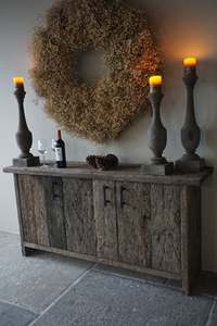 Buffet rustique en chêne brossé, armoire à trois portes, console de rangement en bois de récupération vintage, meuble de ferme, décoration intérieure - Product Image 4