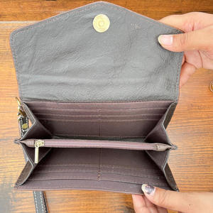 กระเป๋าคลัทช์ลายดอกไม้หนังวัวแท้แท้ทำมือสำหรับผู้หญิงกระเป๋าสตางค์เครื่องมือสไตล์ตะวันตกที่มีดีไซน์แกะสลักหินเทอร์ควอยซ์ - Product Image 6