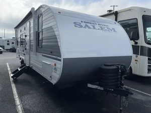 Camping-car de luxe d'occasion 2020 2023 2024 2025 F-o-r-e-s-t R-i-v-e-r S-a-l-e-m Cruise Lite 261BHXL - Product Image 1