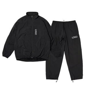 Survêtements de sport en nylon à fermeture éclair pour hommes, ensemble veste et pantalon de survêtement unisexe de haute qualité avec fermeture éclair réglable aux chevilles - Product Image 1