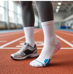 Chaussettes de sport athlétiques blanches, roses, bleues, couleur personnalisée, respirantes, en spandex et polyester, pour adultes, été, course à pied - Product Image 3