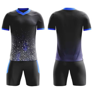 Ensemble de maillots de football personnalisés pour hommes, modèle OEM, vêtements de football, survêtement de football, maillot d'équipe de football - Product Image 1