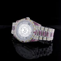 Montre de luxe blanche sertie de diamants Moissanite très demandée avec bracelet en acier inoxydable, bijoux hip-hop de luxe disponibles à la vente