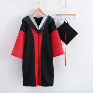 Ensemble de robe académique élégante, robe académique, couleurs unies, manches longues, robe de remise de diplôme de licence, robe de remise de diplôme, photographie - Product Image 1
