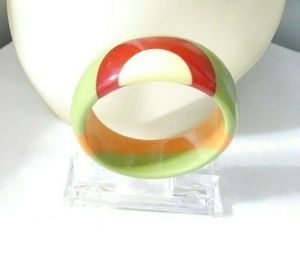 Brazalete de Resina Floral, Brazalete Abierto Hecho a Mano con Resina Epoxi, Joyería de Inspiración Botánica, Accesorio de Moda para Regalo - Product Image 5