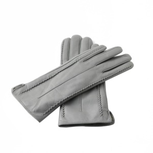 Guantes de invierno de piel de oveja auténtica para mujer, guantes cálidos con forro de terciopelo para conducir con pantalla táctil, guantes cortos y finos de cuero de colores - Product Image 5
