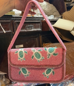 Bolso de mano bohemio personalizado con bordado y cuentas, con botón, de piedra lunar, impermeable, de lujo, tejido a mano, inspirado en la belleza, individual, duradero - Product Image 4