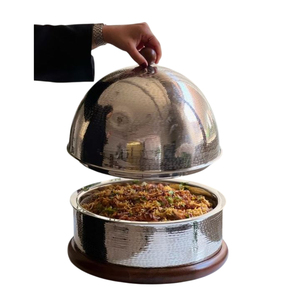 Plat de service rond élégant isotherme en bois fait main de luxe avec couvercle en acier inoxydable martelé - Product Image 4