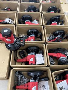 Amoladora de Hormigón Industrial de Mano Super Rápida SF150, Motor sin Escobillas de 1500W, Velocidad Variable, Máquina Eléctrica de 220V 50Hz, Tanque de 7.5L - Product Image 4