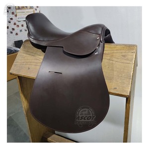 Selle de polo 100% cuir, selle anglaise, ensemble complet avec étriers en fer, sangle de selle, vente en gros d'équipements équestres - Product Image 4