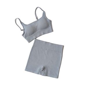 Ensemble de Yoga sans couture femme haut court soutien-gorge Leggings 2 pièces femmes tenue Fitness Gym entraînement Shorts Sport porter Gym costume - Product Image 4