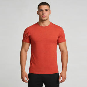 T-shirt en coton minimaliste pour homme, respirant, doux, léger, confortable, décontracté, pour un usage quotidien, indispensable pour l'été - Product Image 1