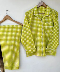 Ensemble de pyjama coordonné pour femmes Naaz Textile, imprimé animal à rayures de tigre, doux, respirant, décontracté pour l'été, vêtements de nuit en coton - Product Image 2