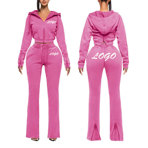 Survêtement court d'hiver pour femmes grandes tailles, couleur unie, streetwear, 100% polyester, tissu respirant et écologique, entièrement personnalisable - Product Image 1