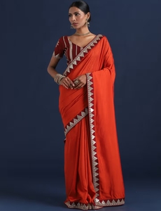 Sari de Diseño KV para Mujer, en Seda Vichitra Color Óxido, con Adornos y Blusa sin Coser - Product Image 3