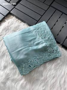 Magnífica colección de conjuntos de sari y blusa con bordado, cordón y lentejuelas, a precio de mayorista. - Product Image 6