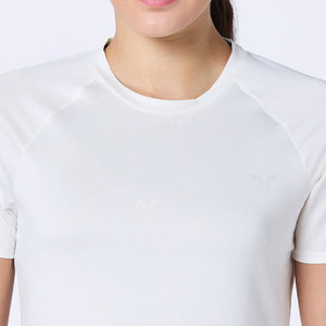 Camiseta Deportiva de Manga Raglán para Mujer, Diseño Nuevo, 100% Poliéster, Cuello Redondo, Corte Largo, Diseño con Aberturas Laterales - Product Image 3