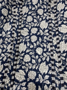 Silkgram Blue Floral Pattern 100% Cotton Textile Shopping <b>Bag</b> with Zipper Closure Long Handle <b>Medium</b> <b>Size</b> Daily Use Rajasthan - Product Image 4