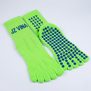Custom Logo Five Toe <b>Grip</b> <b>Socks</b> Anti Slip Football Soccer Running Sports <b>Socks</b> Athletic Crew <b>Socks</b> Strong <b>Grip</b> Wholesale JZVINA - Product Image 5